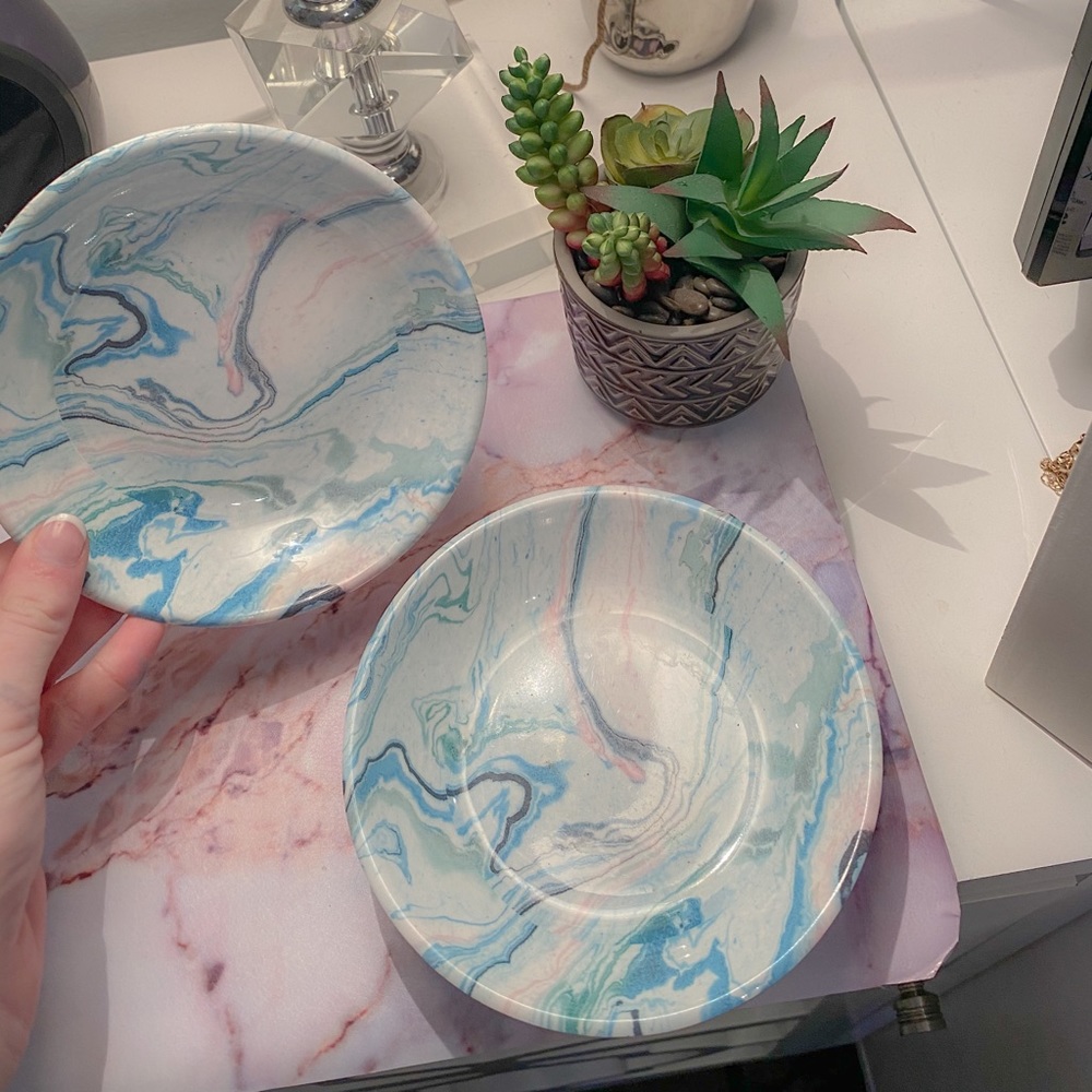 MARBLE FOOD BOWLS
